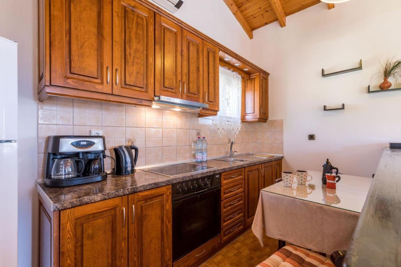 Malotu Resort Sinarádes Dış mekan fotoğraf
