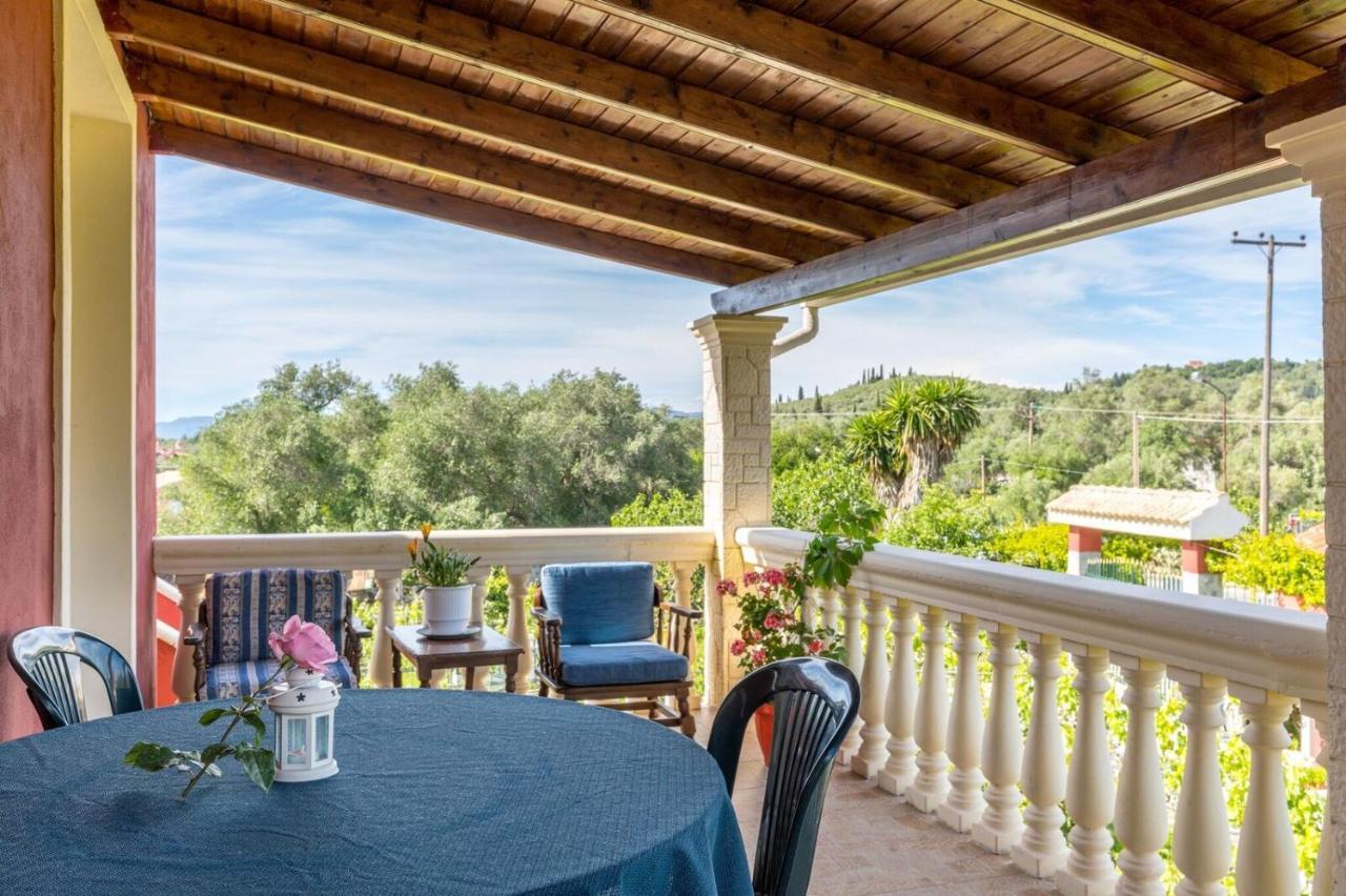 Malotu Resort Sinarádes Dış mekan fotoğraf